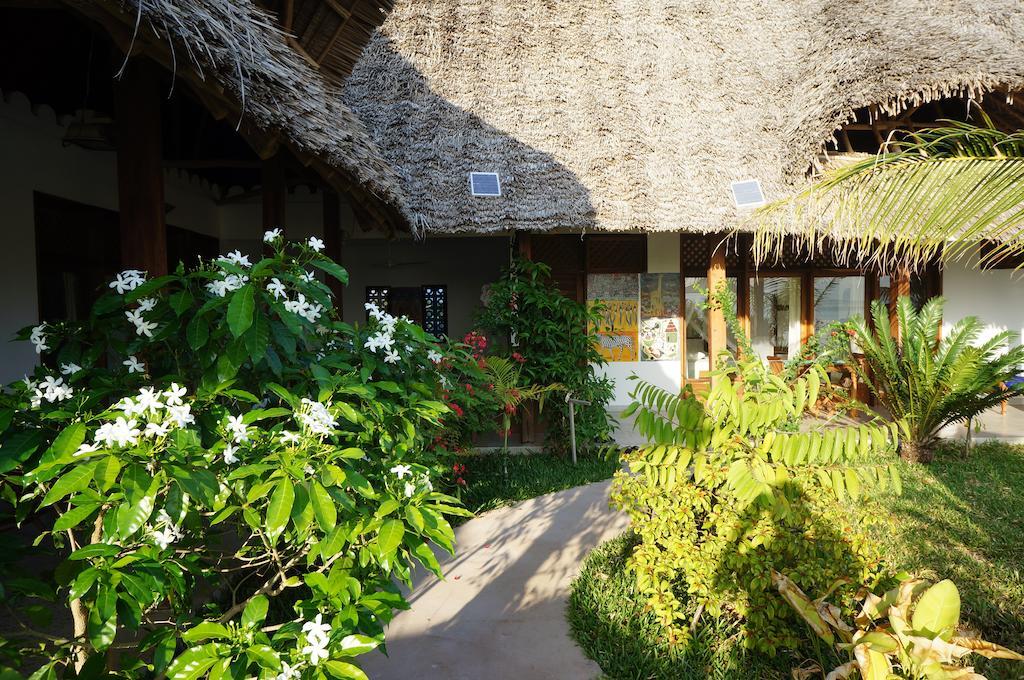 Art Hotel Zanzibar Jambiani  Exterior photo